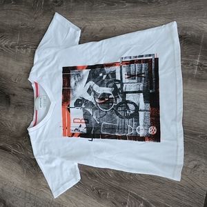 Impulsive BMX Graphic Print V-Neck Short Sleeve Tee Unisex